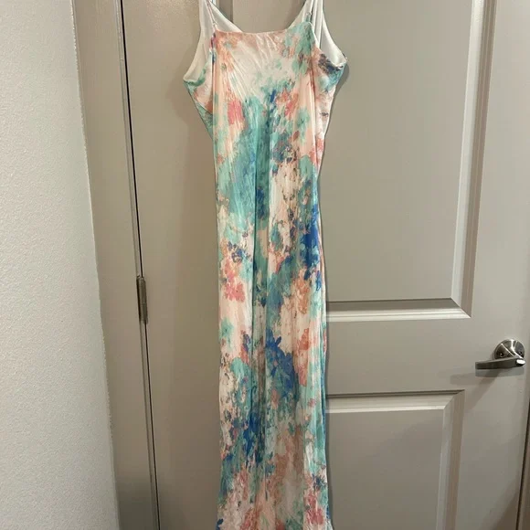 Gilli Blue and Orange Tie-Dye Dress - Picture 4 of 4